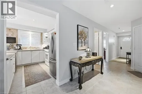 25 Hamilton Street South Waterdown ON L8B 0L1