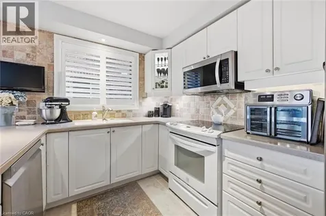 25 Hamilton Street South Waterdown ON L8B 0L1