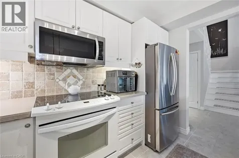 25 Hamilton Street South Waterdown ON L8B 0L1