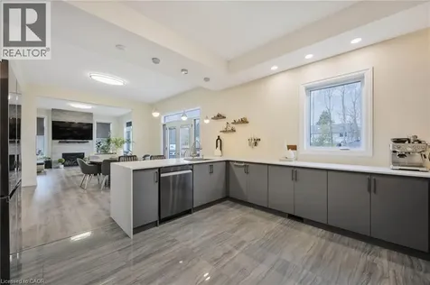 6 Dorothys Drive Oro-medonte ON L0L 1T0