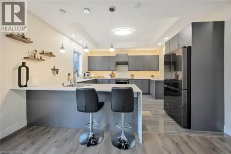 6 Dorothys Drive Oro-medonte ON L0L 1T0