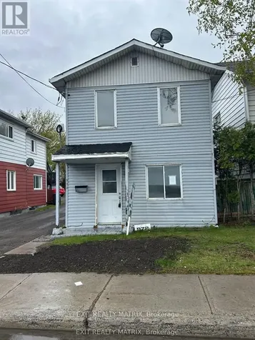 972 Main Street East Hawkesbury ON K6A 1B7