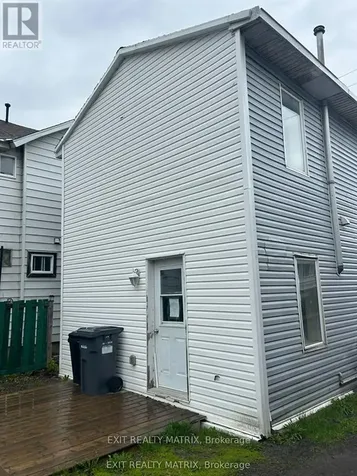 972 Main Street East Hawkesbury ON K6A 1B7