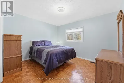 924 Tanglewood Drive Huron-kinloss ON N2Z 2X3