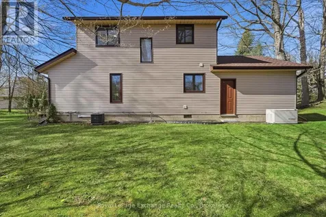924 Tanglewood Drive Huron-kinloss ON N2Z 2X3