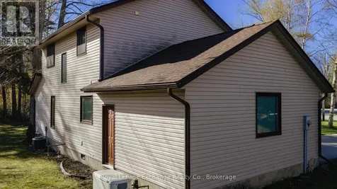 924 Tanglewood Drive Huron-kinloss ON N2Z 2X3