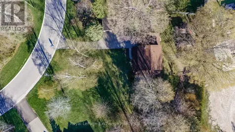 924 Tanglewood Drive Huron-kinloss ON N2Z 2X3
