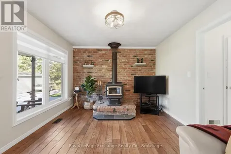 924 Tanglewood Drive Huron-kinloss ON N2Z 2X3
