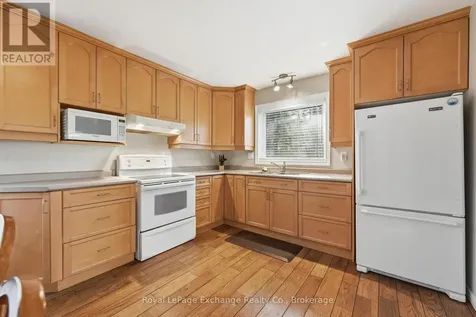 924 Tanglewood Drive Huron-kinloss ON N2Z 2X3