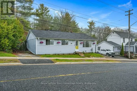 31 Cascade Street Parry Sound ON P2A 1J8