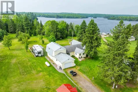 184 Chapman Drive Magnetawan ON P0A 1C0