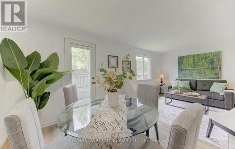 38 Cassidy Court Cambridge ON N1R 8J2