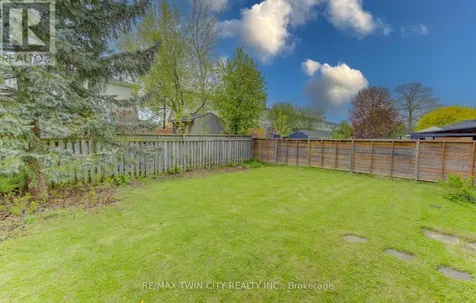 38 Cassidy Court Cambridge ON N1R 8J2