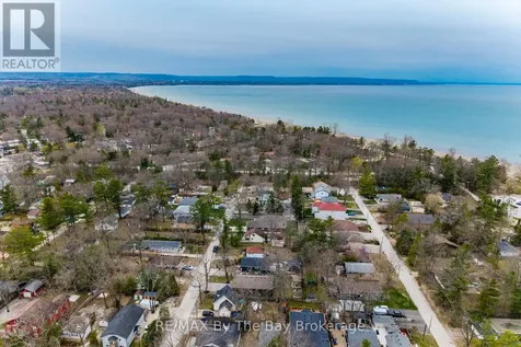 12 5th Lane Wasaga Beach ON L9Z 2E9