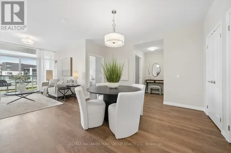 460 William Graham Drive Aurora ON L4G 1X9