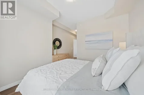 460 William Graham Drive Aurora ON L4G 1X9