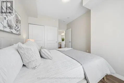 460 William Graham Drive Aurora ON L4G 1X9