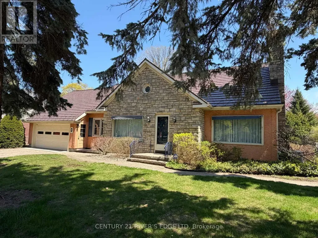 67 North Augusta Road Brockville ON K6V 2X7