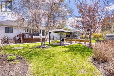 58 Decaria Boulevard Perth ON K7H 3R3