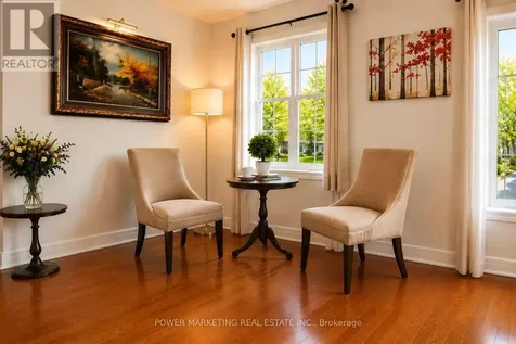 29 Taj Court Ottawa ON K1G 5K7