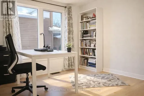 29 Taj Court Ottawa ON K1G 5K7