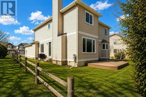 29 Taj Court Ottawa ON K1G 5K7