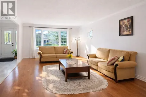 29 Taj Court Ottawa ON K1G 5K7
