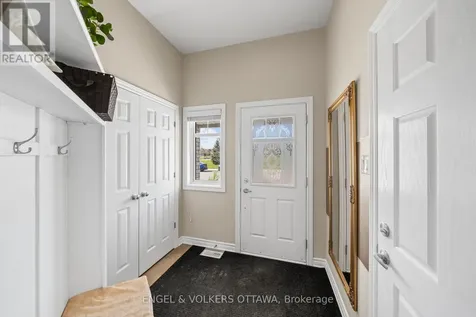 107 Mancini Way Ottawa ON K2J 5X3