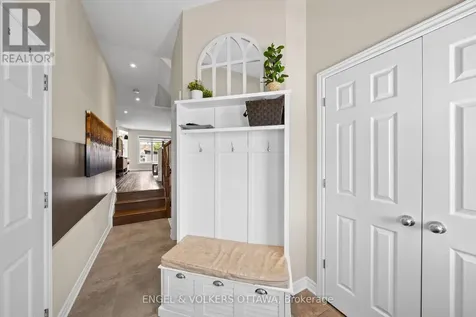 107 Mancini Way Ottawa ON K2J 5X3