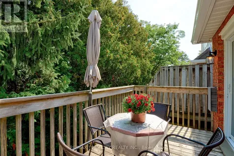 523 Beechwood Drive Waterloo ON N2T 2G7