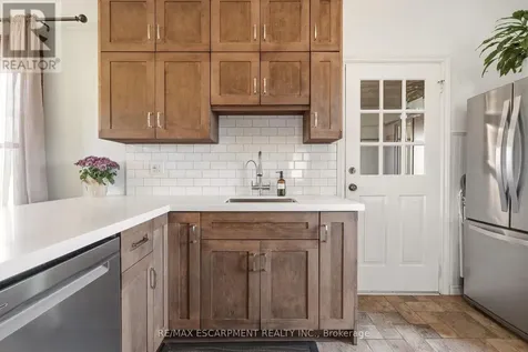 2090 Haldibrook Road Hamilton ON L0R 1C0