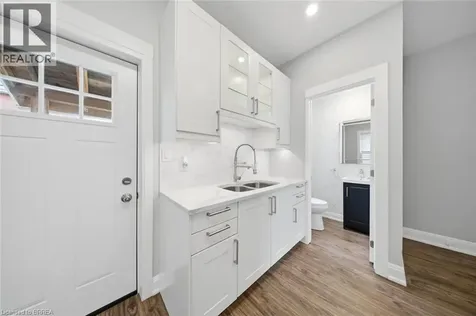 76 Grey Street Brantford ON N3T 2T5