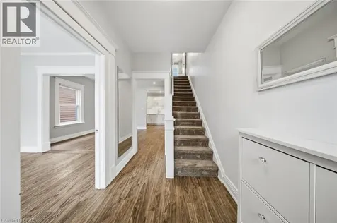 76 Grey Street Brantford ON N3T 2T5