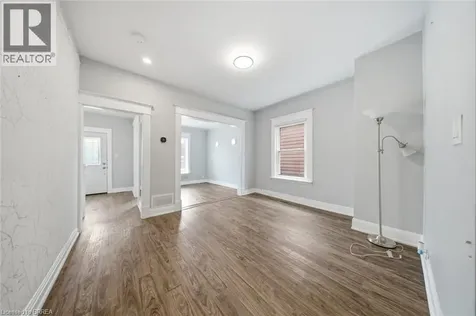 76 Grey Street Brantford ON N3T 2T5