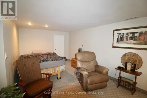 587 11th Street Hanover ON N4N 1T4