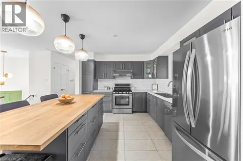 183 Harvard Road Waterloo ON N2J 3V4