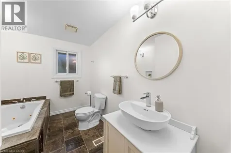 183 Harvard Road Waterloo ON N2J 3V4