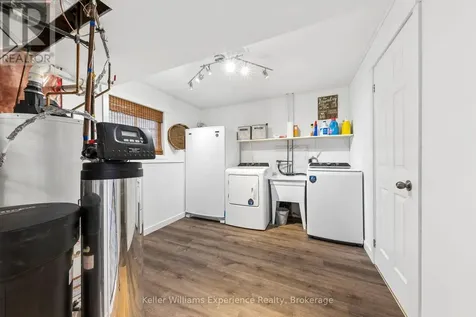 10 Clarence Avenue Penetanguishene ON L9M 1A9