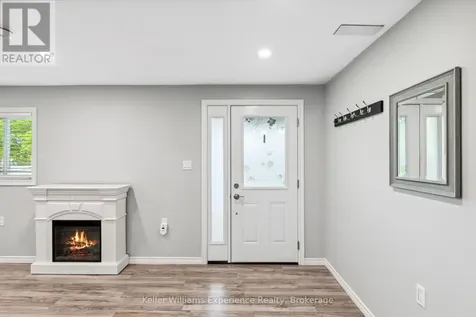 10 Clarence Avenue Penetanguishene ON L9M 1A9