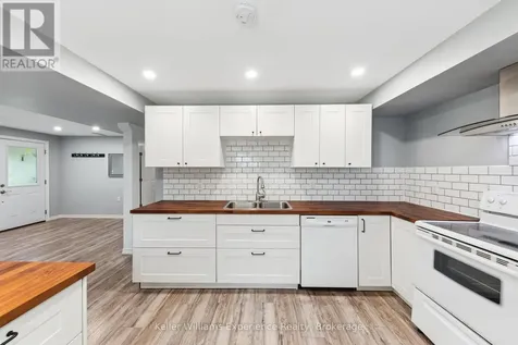 10 Clarence Avenue Penetanguishene ON L9M 1A9