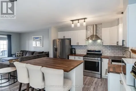 10 Clarence Avenue Penetanguishene ON L9M 1A9