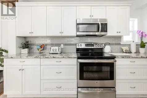 52 Seventh Street Collingwood ON L9Y 2A7