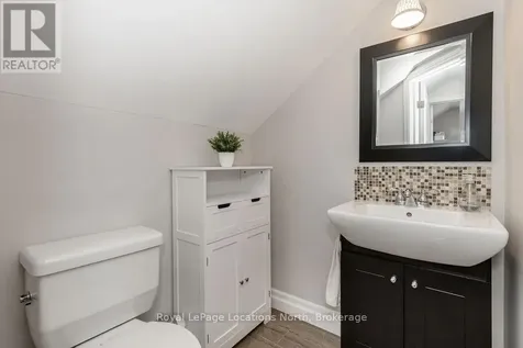 52 Seventh Street Collingwood ON L9Y 2A7
