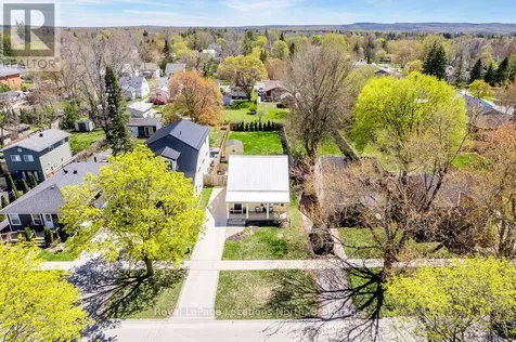 52 Seventh Street Collingwood ON L9Y 2A7