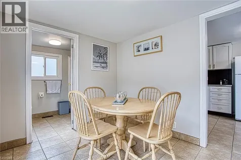 727 Barton Street Stoney Creek ON L8E 5L7