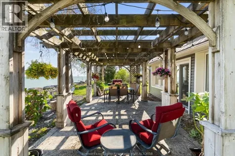 1465 Heritage Road Kingsville ON N9Y 2E6