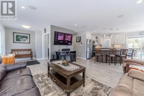 211 Eglington Road North East Ferris ON P0H 1H0