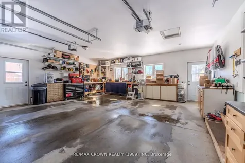 211 Eglington Road North East Ferris ON P0H 1H0