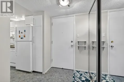 960 Teron Road Ottawa ON K2K 2B6