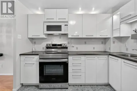960 Teron Road Ottawa ON K2K 2B6